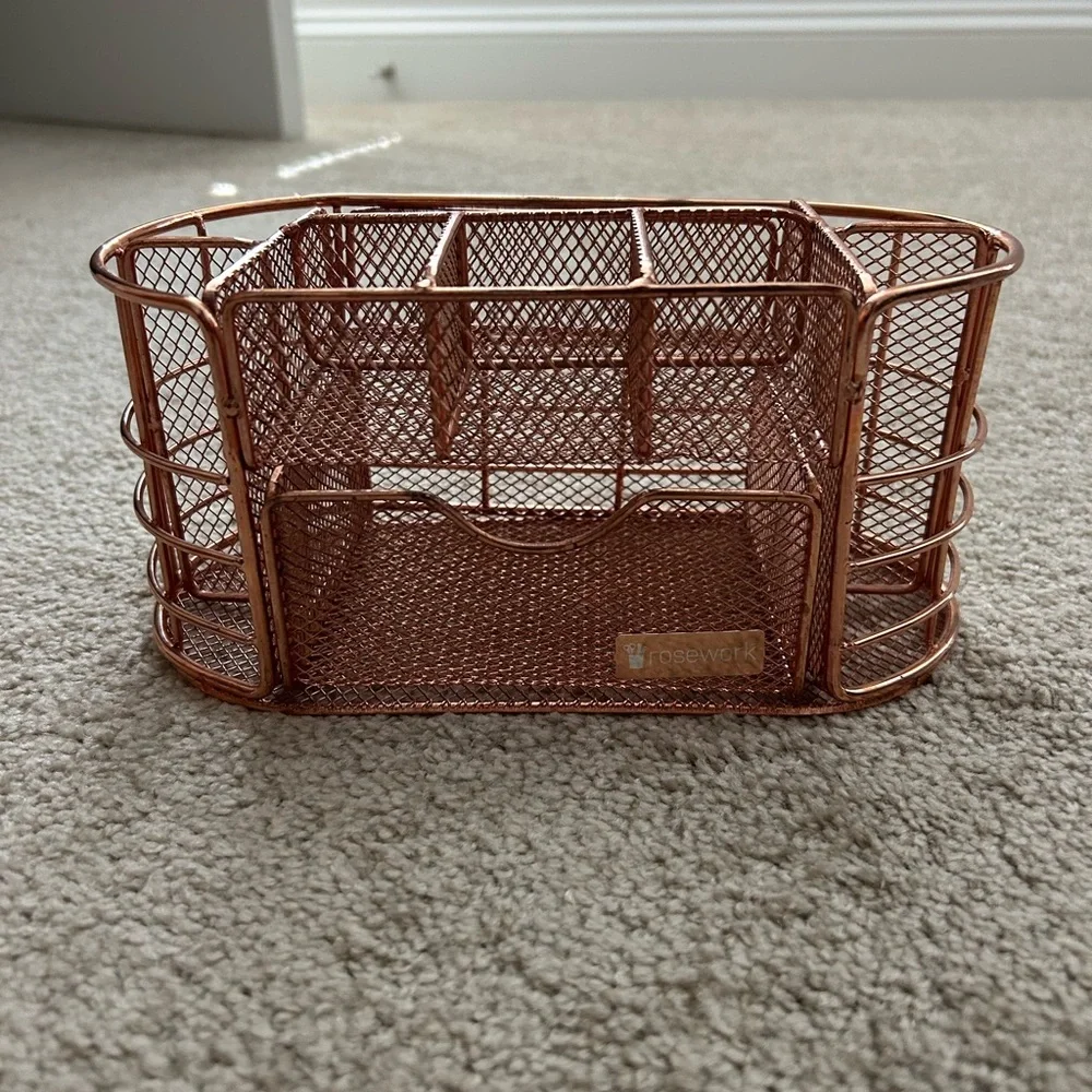 Copper Wire Mesh Organizer